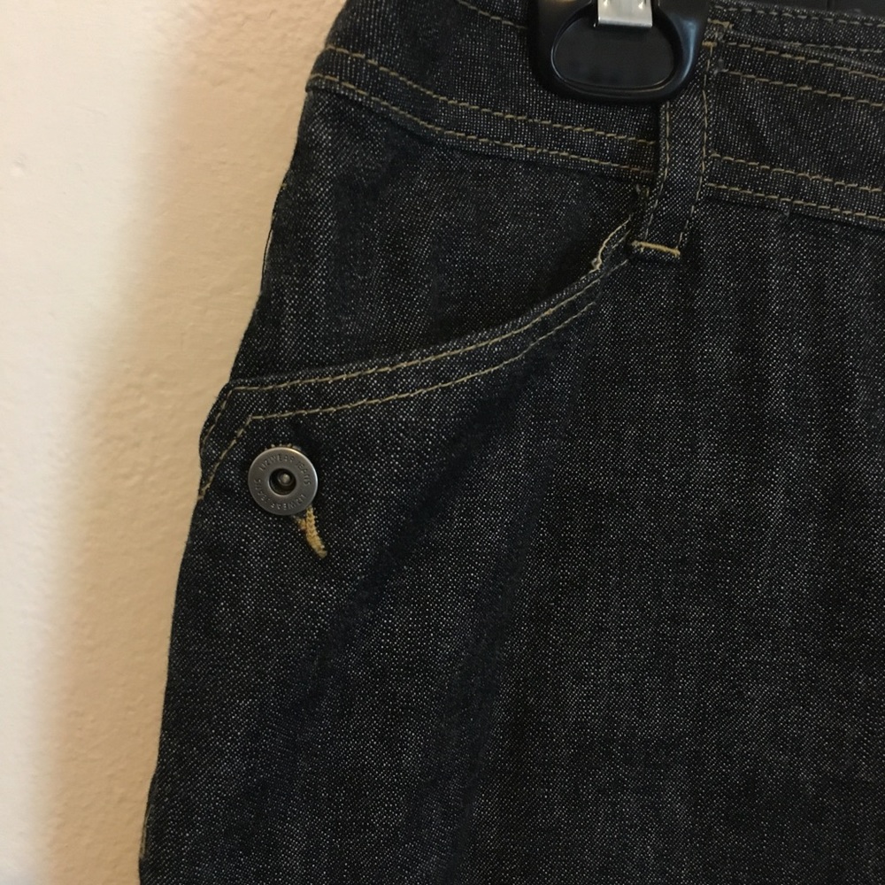 EUC LIZ CLAIBORNE Lizwear Denim Capris Jeans - Picture 2 of 4